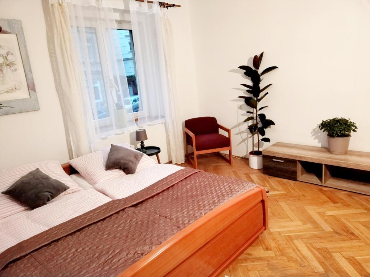 Apartmán Isabel Decin Exterior foto